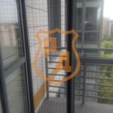 решетка антикошка на балконную дверь